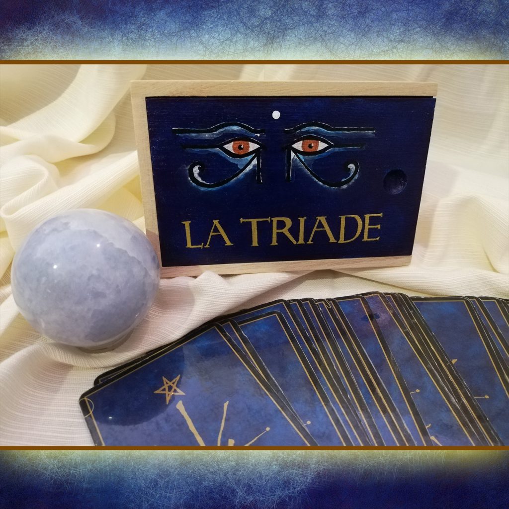 boîte à cartes Triade